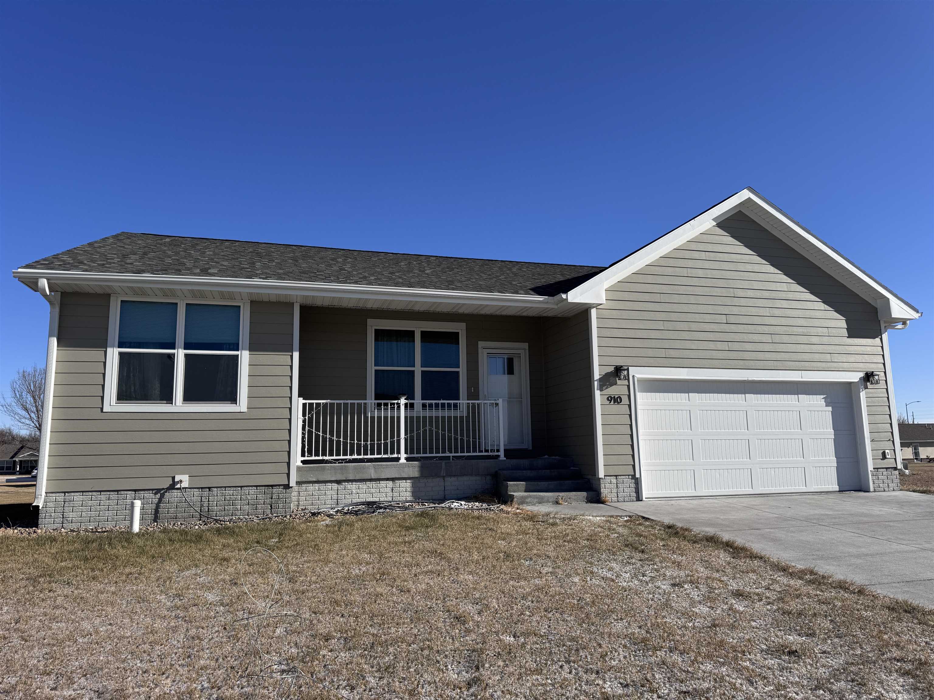 910 Truman Drive Lexington, Nebraska 68850, 4 Bedrooms Bedrooms, ,3 BathroomsBathrooms,Residential,For Sale,910 Truman Drive,20251666