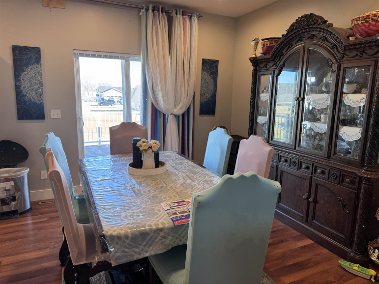 910 Truman Drive Lexington, Nebraska 68850, 4 Bedrooms Bedrooms, ,3 BathroomsBathrooms,Residential,For Sale,910 Truman Drive,20251666