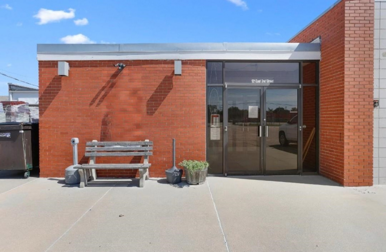 121 E 2nd Street Hastings, Nebraska 68901-0000, ,Commercial/industrial,For Sale,121 E 2nd Street,20250921