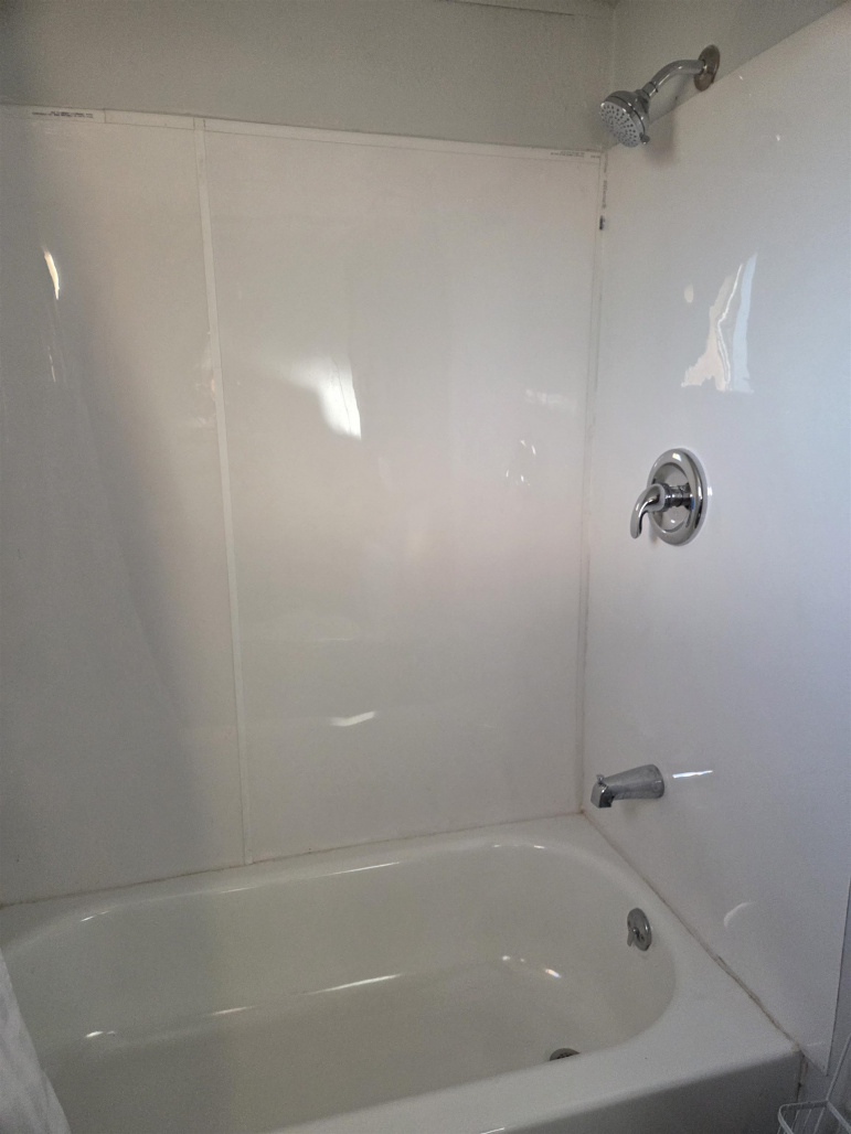 611 E 5th Street Cozad, Nebraska 69130, 3 Bedrooms Bedrooms, ,2 BathroomsBathrooms,Residential,For Sale,611 E 5th Street,20260032