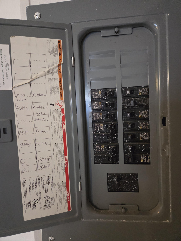 611 E 5th Street Cozad, Nebraska 69130, 3 Bedrooms Bedrooms, ,2 BathroomsBathrooms,Residential,For Sale,611 E 5th Street,20260032