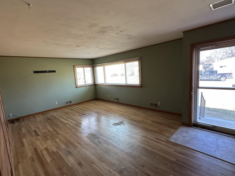 3506 D Avenue Kearney, Nebraska 68847, 4 Bedrooms Bedrooms, ,2 BathroomsBathrooms,Residential,For Sale,3506 D Avenue,20260038