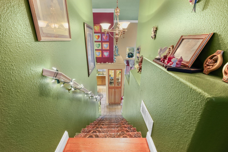 3235 Lakepark Lane Hastings, Nebraska 68901, 3 Bedrooms Bedrooms, ,3 BathroomsBathrooms,Residential,For Sale,3235 Lakepark Lane,20260041