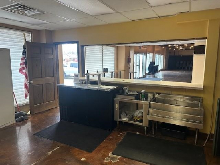 115 E 21st Street Kearney, Nebraska 68847, ,Commercial/industrial,For Sale,115 E 21st Street,20260048