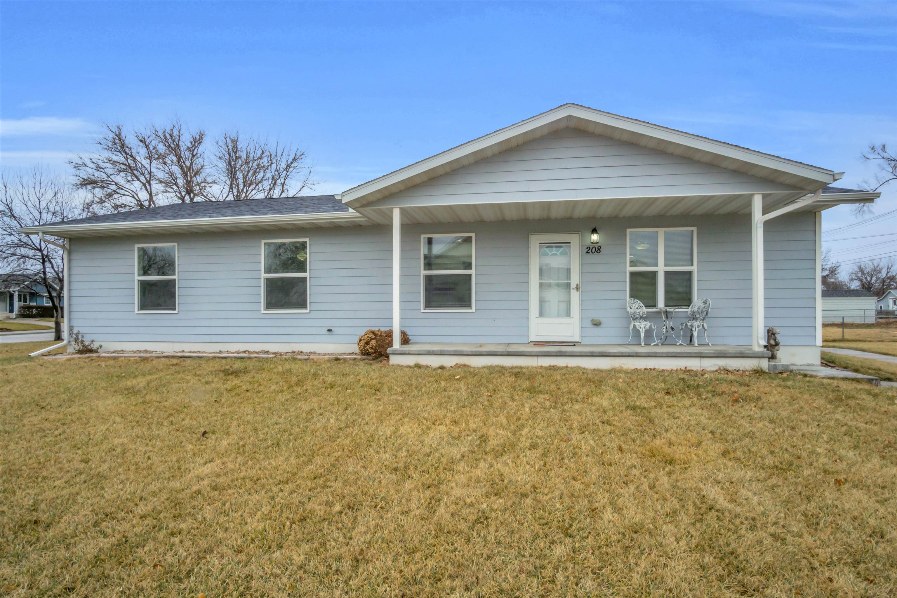 208 E 13th Street Kearney, Nebraska 68847, 4 Bedrooms Bedrooms, ,2 BathroomsBathrooms,Residential,For Sale,208 E 13th Street,20260061