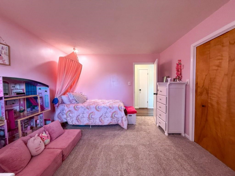 120 Sunset Drive Lexington, Nebraska 68850, 3 Bedrooms Bedrooms, ,3 BathroomsBathrooms,Residential,For Sale,120 Sunset Drive,20260060