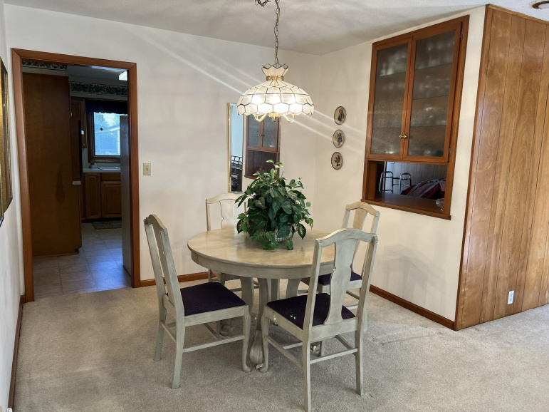 1602 Little Sioux Lane Cozad, Nebraska 69130, 3 Bedrooms Bedrooms, ,2 BathroomsBathrooms,Residential,For Sale,1602 Little Sioux Lane,20260072