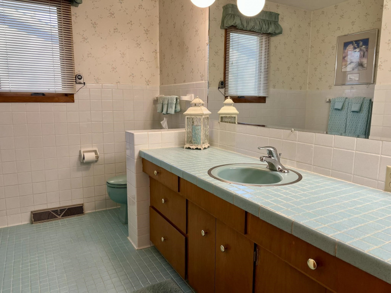 1602 Little Sioux Lane Cozad, Nebraska 69130, 3 Bedrooms Bedrooms, ,2 BathroomsBathrooms,Residential,For Sale,1602 Little Sioux Lane,20260072