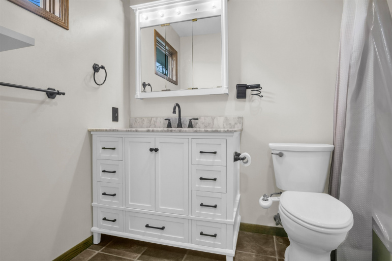 3920 11th Avenue Kearney, Nebraska 68845, 4 Bedrooms Bedrooms, ,3 BathroomsBathrooms,Residential,For Sale,3920 11th Avenue,20260079