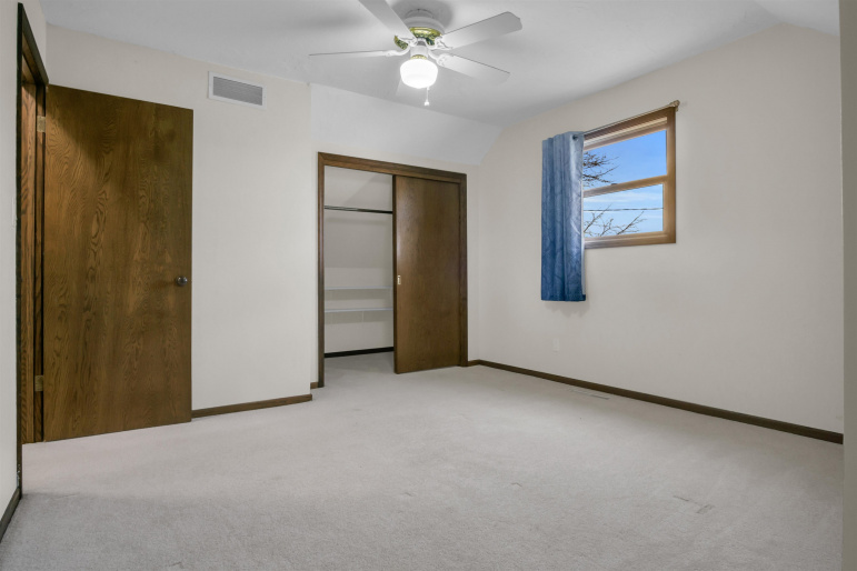 3920 11th Avenue Kearney, Nebraska 68845, 4 Bedrooms Bedrooms, ,3 BathroomsBathrooms,Residential,For Sale,3920 11th Avenue,20260079