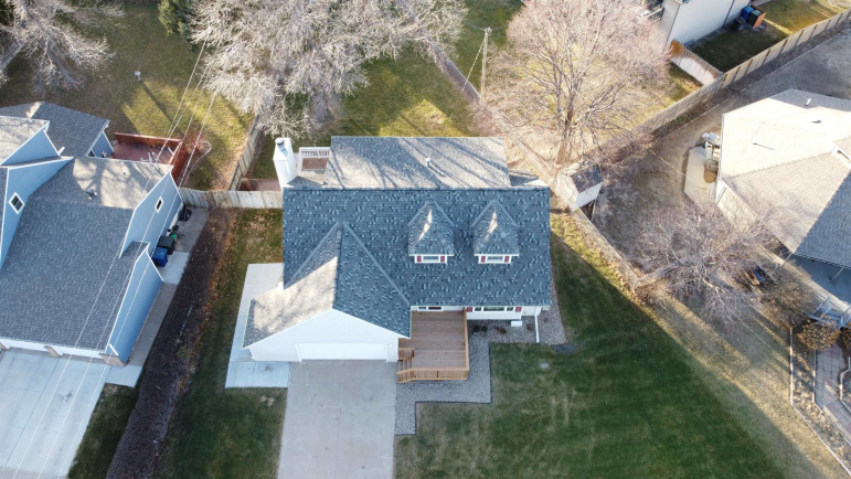 3920 11th Avenue Kearney, Nebraska 68845, 4 Bedrooms Bedrooms, ,3 BathroomsBathrooms,Residential,For Sale,3920 11th Avenue,20260079