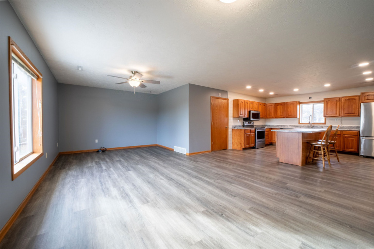 5147 W 42nd Street Juniata, Nebraska 68955, 2 Bedrooms Bedrooms, ,2 BathroomsBathrooms,Residential,For Sale,5147 W 42nd Street,20260077