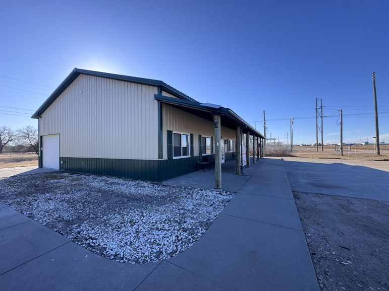 75256 434 Road Lexington, Nebraska 68850, ,Commercial/industrial,For Rent,75256 434 Road,20260080