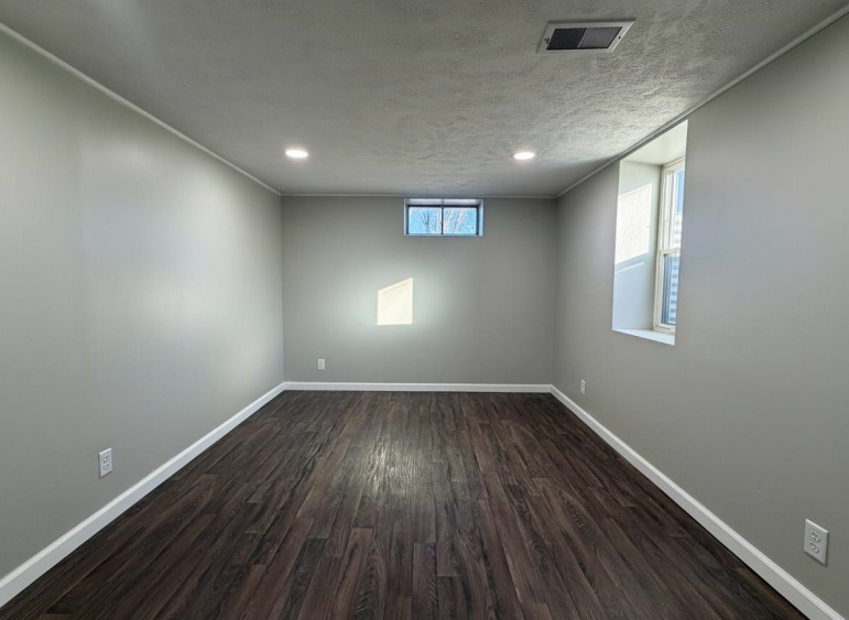 1105 Jefferson Avenue Hastings, Nebraska 68901, 4 Bedrooms Bedrooms, ,2 BathroomsBathrooms,Residential,For Sale,1105 Jefferson Avenue,20260081