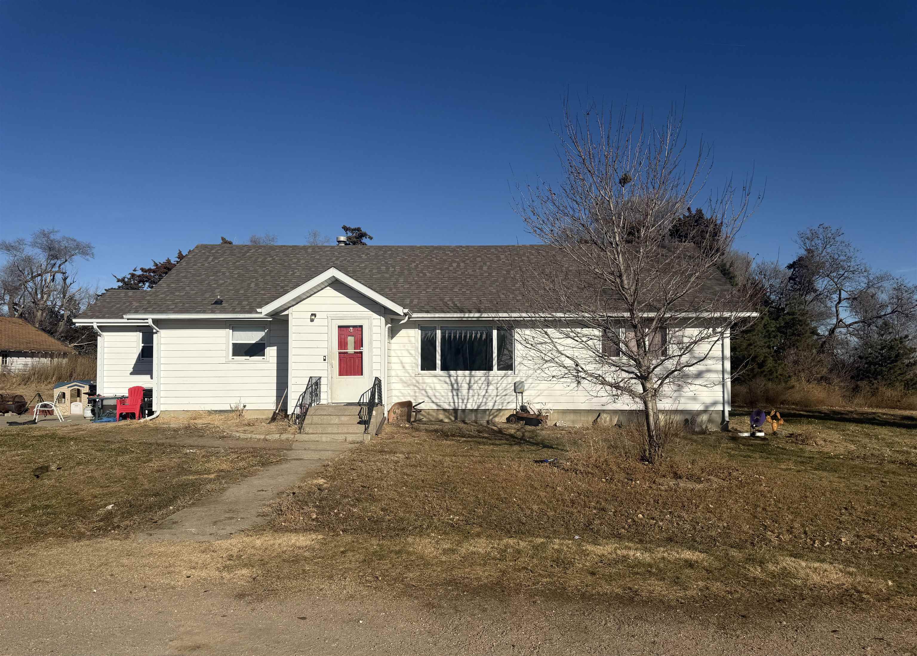 1229 43 Road Heartwell, Nebraska 68945, 3 Bedrooms Bedrooms, ,2 BathroomsBathrooms,Residential,For Sale,1229 43 Road,20260098