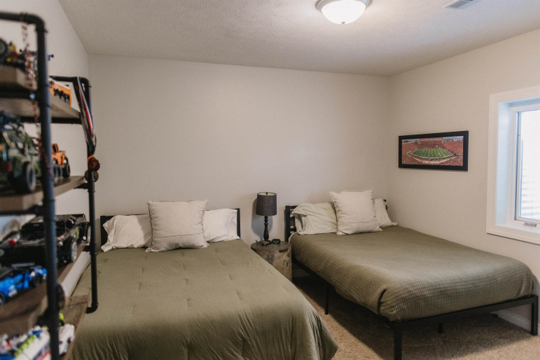 1005 W 46th Street Place Kearney, Nebraska 68845, 5 Bedrooms Bedrooms, ,3 BathroomsBathrooms,Residential,For Sale,1005 W 46th Street Place,20260109