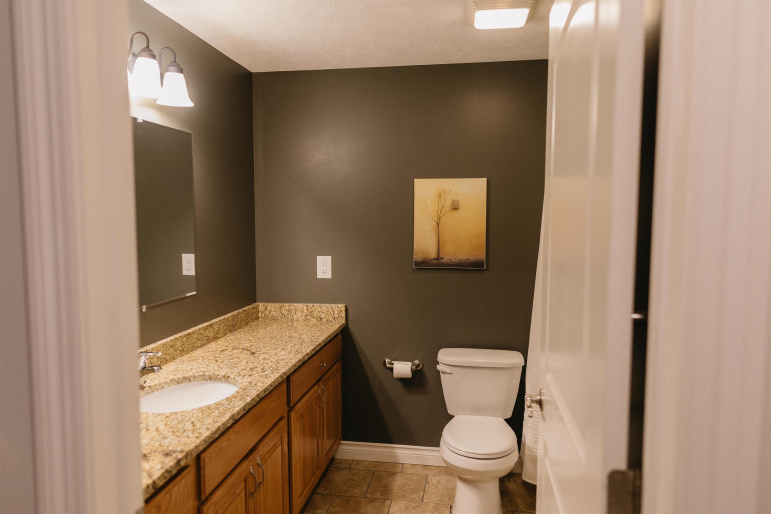 1005 W 46th Street Place Kearney, Nebraska 68845, 5 Bedrooms Bedrooms, ,3 BathroomsBathrooms,Residential,For Sale,1005 W 46th Street Place,20260109