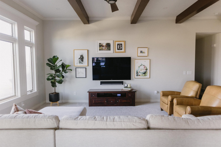 1005 W 46th Street Place Kearney, Nebraska 68845, 5 Bedrooms Bedrooms, ,3 BathroomsBathrooms,Residential,For Sale,1005 W 46th Street Place,20260109