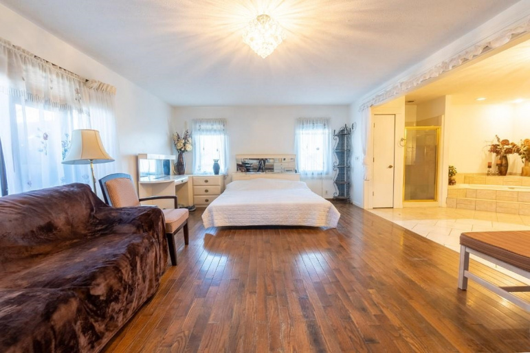 8585 2nd Avenue Kearney, Nebraska 68847, 5 Bedrooms Bedrooms, ,4 BathroomsBathrooms,Residential,For Sale,8585 2nd Avenue,20260135