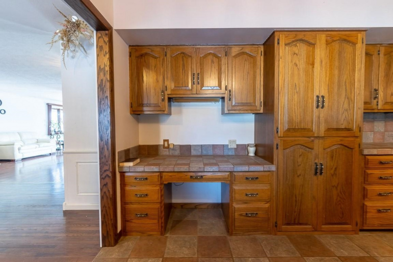 8585 2nd Avenue Kearney, Nebraska 68847, 5 Bedrooms Bedrooms, ,4 BathroomsBathrooms,Residential,For Sale,8585 2nd Avenue,20260135