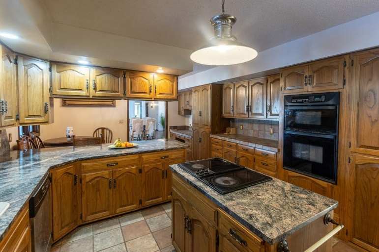 8585 2nd Avenue Kearney, Nebraska 68847, 5 Bedrooms Bedrooms, ,4 BathroomsBathrooms,Residential,For Sale,8585 2nd Avenue,20260135