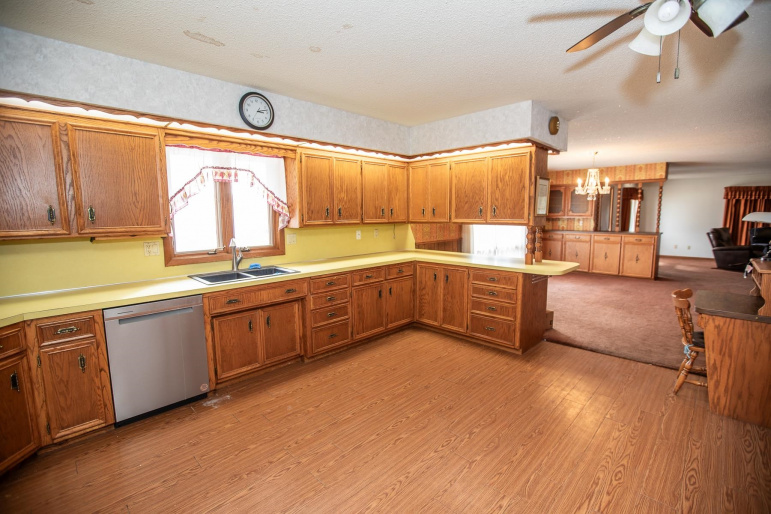 1502 N Street Franklin, Nebraska 68939, 4 Bedrooms Bedrooms, ,3 BathroomsBathrooms,Residential,For Sale,1502 N Street,20260131