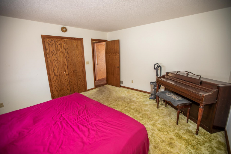 1502 N Street Franklin, Nebraska 68939, 4 Bedrooms Bedrooms, ,3 BathroomsBathrooms,Residential,For Sale,1502 N Street,20260131