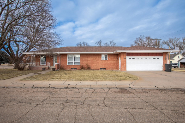 1502 N Street Franklin, Nebraska 68939, 4 Bedrooms Bedrooms, ,3 BathroomsBathrooms,Residential,For Sale,1502 N Street,20260131