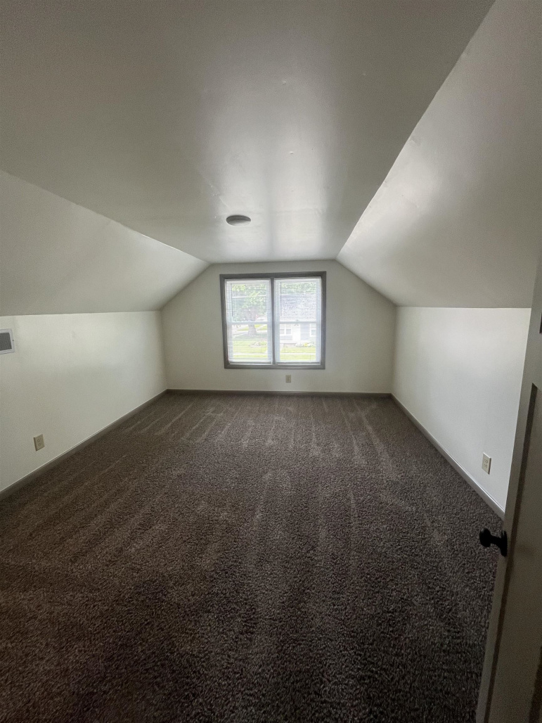 1950 W 6th Street Hastings, Nebraska 68901, 5 Bedrooms Bedrooms, ,2 BathroomsBathrooms,Residential,For Sale,1950 W 6th Street,20260123