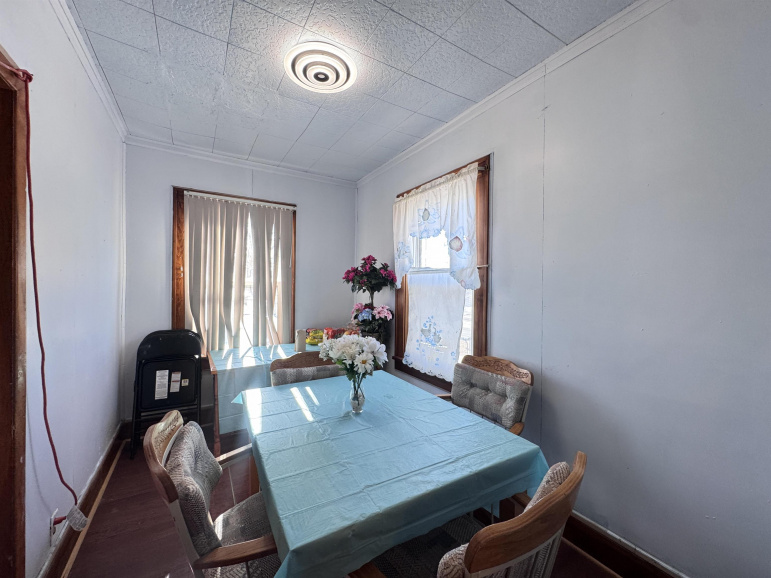 300 E 8th Street Lexington, Nebraska 68850, 4 Bedrooms Bedrooms, ,2 BathroomsBathrooms,Residential,For Sale,300 E 8th Street,20260119