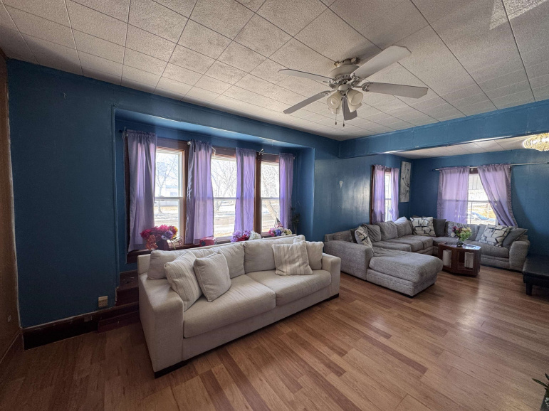 300 E 8th Street Lexington, Nebraska 68850, 4 Bedrooms Bedrooms, ,2 BathroomsBathrooms,Residential,For Sale,300 E 8th Street,20260119