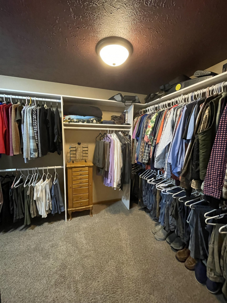 1804 Lifesong Circle Hastings, Nebraska 68901-0000, 5 Bedrooms Bedrooms, ,5 BathroomsBathrooms,Residential,For Sale,1804 Lifesong Circle,20260117