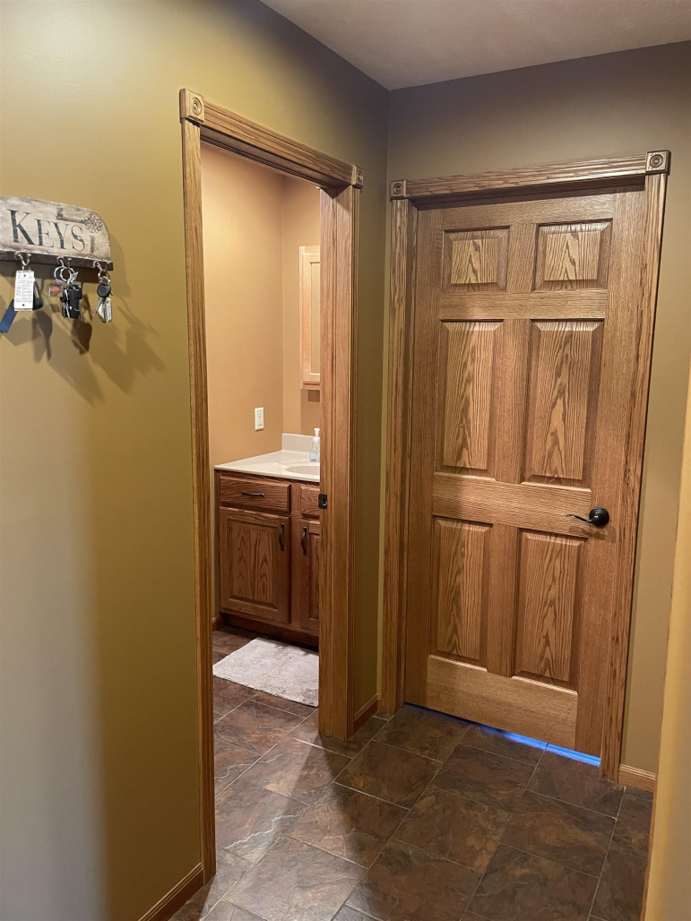 1804 Lifesong Circle Hastings, Nebraska 68901-0000, 5 Bedrooms Bedrooms, ,5 BathroomsBathrooms,Residential,For Sale,1804 Lifesong Circle,20260117