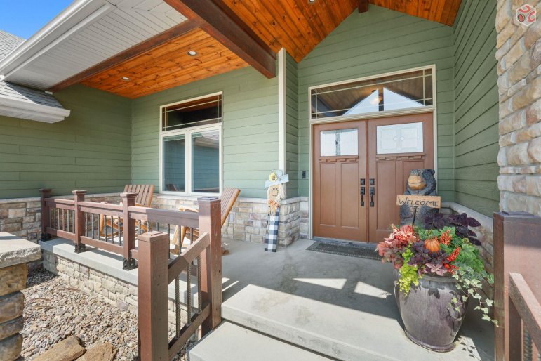 1804 Lifesong Circle Hastings, Nebraska 68901-0000, 5 Bedrooms Bedrooms, ,5 BathroomsBathrooms,Residential,For Sale,1804 Lifesong Circle,20260117