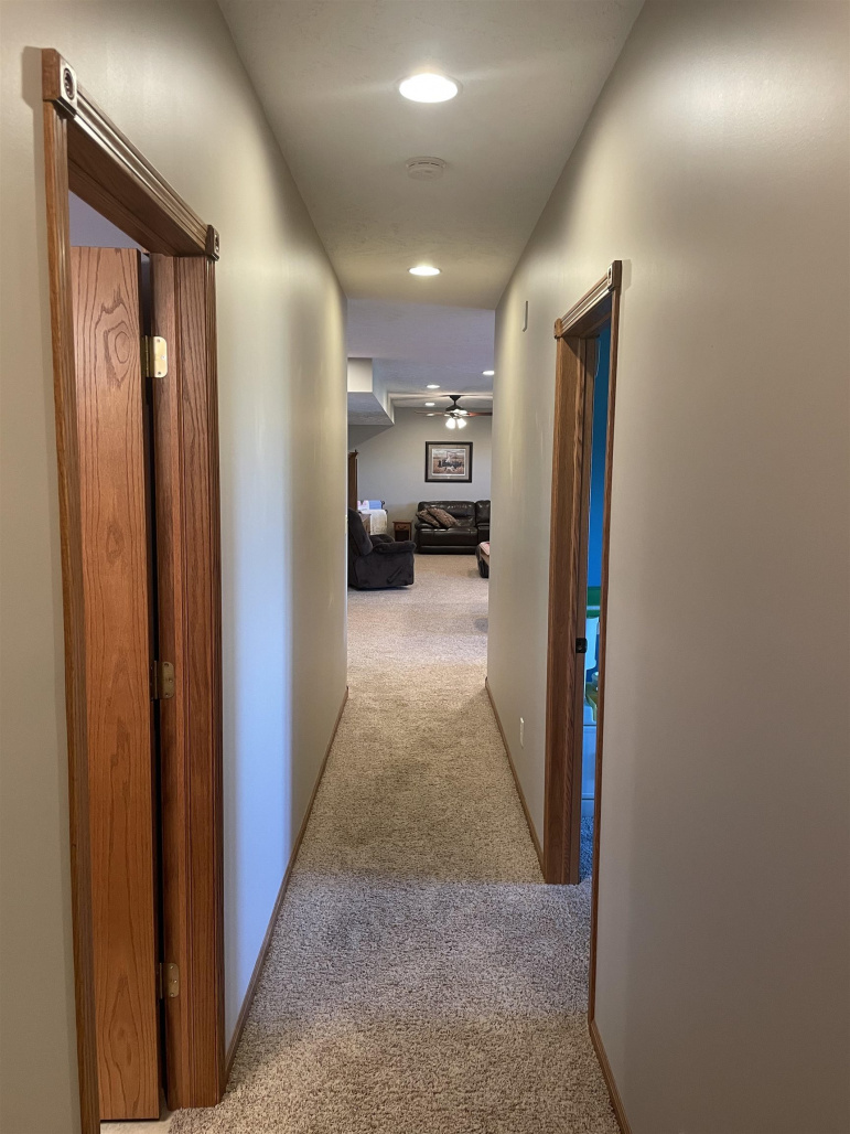 1804 Lifesong Circle Hastings, Nebraska 68901-0000, 5 Bedrooms Bedrooms, ,5 BathroomsBathrooms,Residential,For Sale,1804 Lifesong Circle,20260117