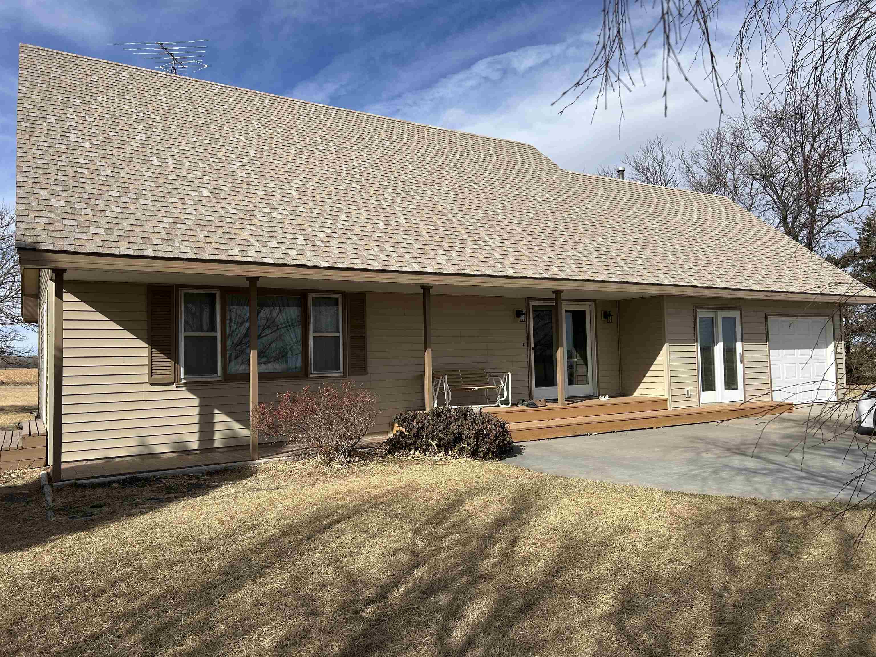 76115 419 Road Cozad, Nebraska 69130, 3 Bedrooms Bedrooms, ,2 BathroomsBathrooms,Residential,For Sale,76115 419 Road,20260115