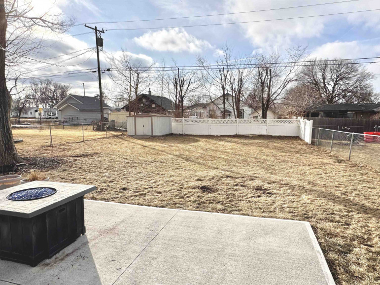 811 N Briggs Avenue Hastings, Nebraska 68901, 2 Bedrooms Bedrooms, ,1 BathroomBathrooms,Residential,For Sale,811 N Briggs Avenue,20260148