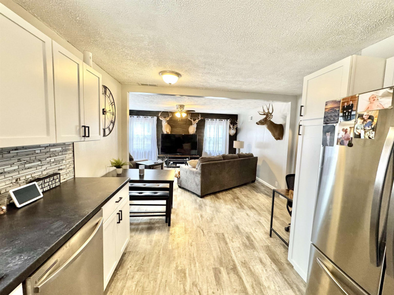 811 N Briggs Avenue Hastings, Nebraska 68901, 2 Bedrooms Bedrooms, ,1 BathroomBathrooms,Residential,For Sale,811 N Briggs Avenue,20260148