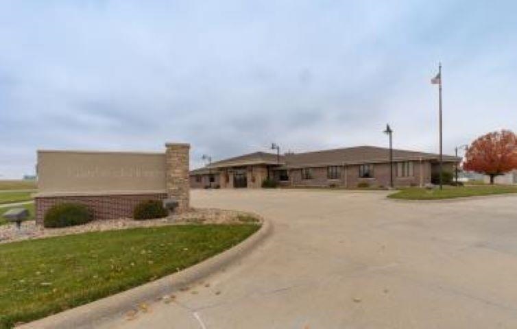 2203 Osborne Drive West Hastings, Nebraska 68956, ,Commercial/industrial,For Sale,2203 Osborne Drive West,20260157