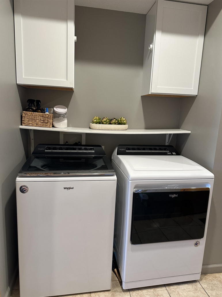 527 & 529 E 2nd Street Shelton, Nebraska 68876, ,Multi-family,For Sale,527 & 529 E 2nd Street,20260173