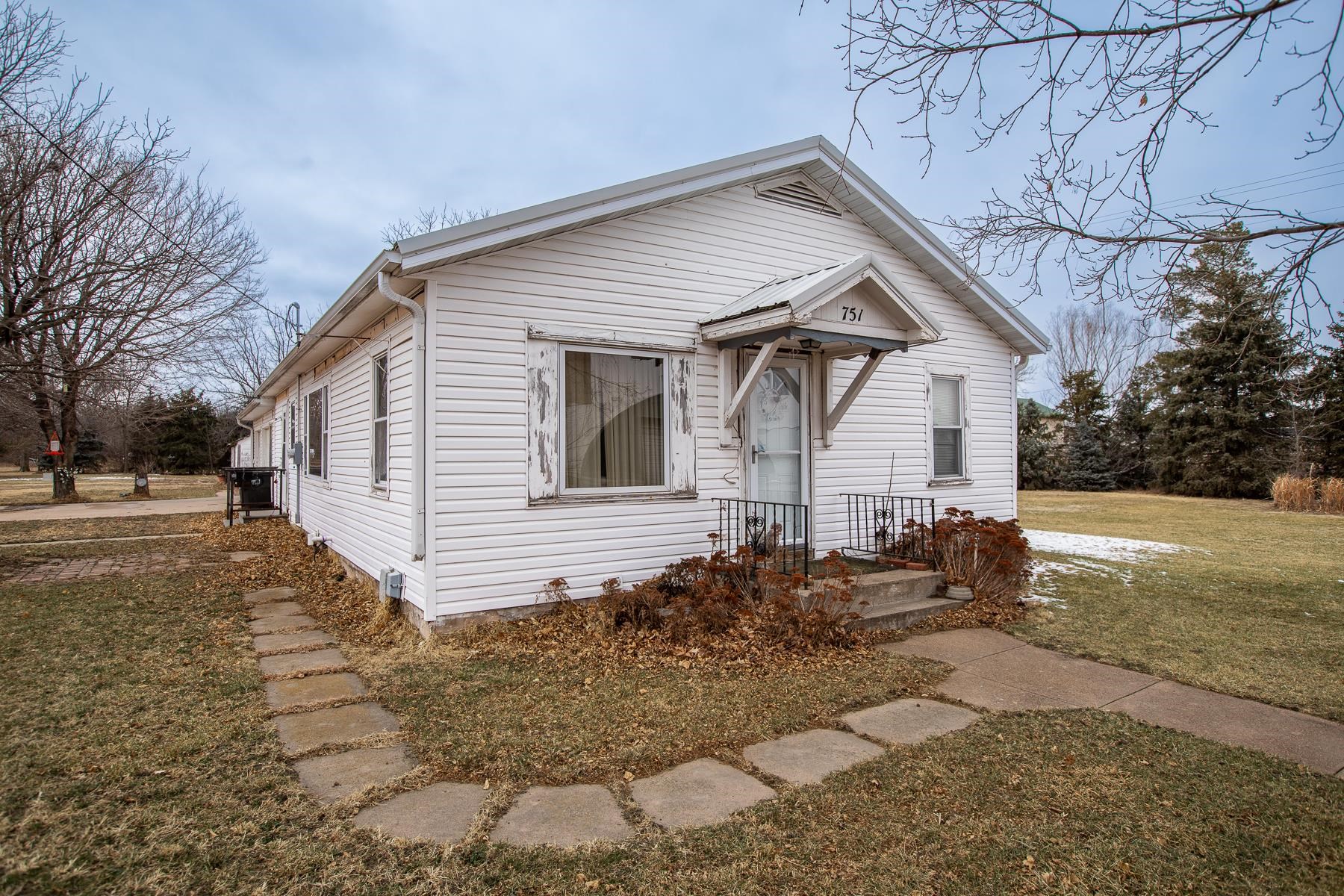 751 Deming Street Campbell, Nebraska 68932, 2 Bedrooms Bedrooms, ,2 BathroomsBathrooms,Residential,For Sale,751 Deming Street,20260166