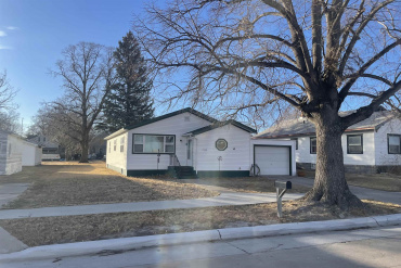 1218 G Avenue Gothenburg, Nebraska 69138, 2 Bedrooms Bedrooms, ,1 BathroomBathrooms,Residential,For Sale,1218 G Avenue,20260179