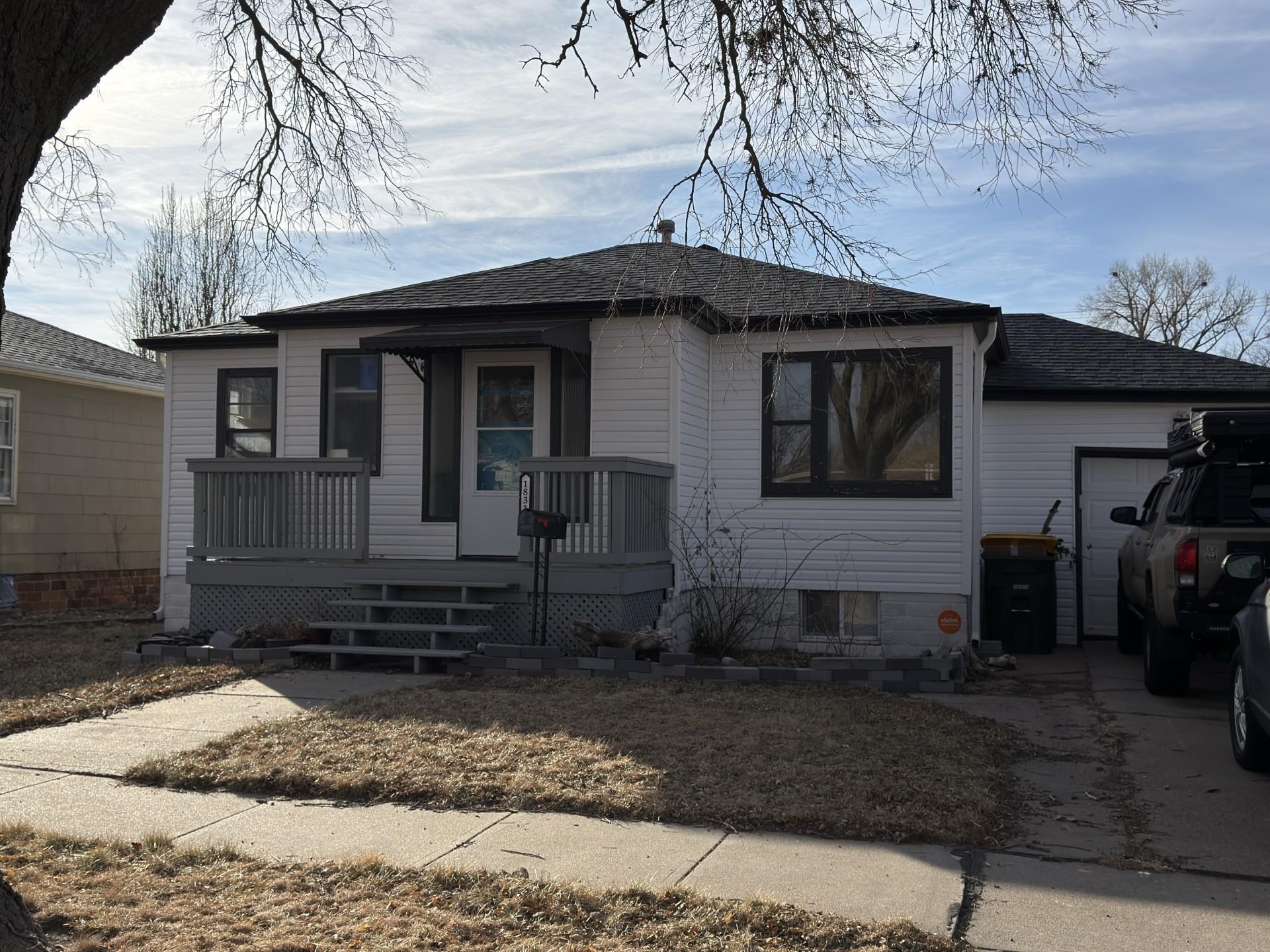 1831 W 8th Street Hastings, Nebraska 68901-3314, 2 Bedrooms Bedrooms, ,2 BathroomsBathrooms,Residential,For Sale,1831 W 8th Street,20260184
