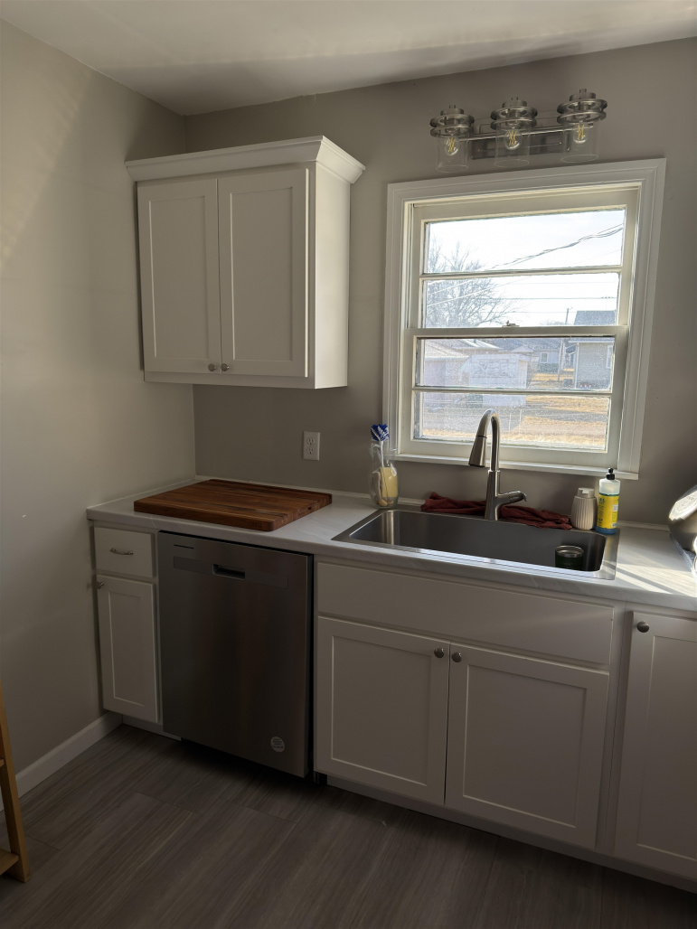 1831 W 8th Street Hastings, Nebraska 68901-3314, 2 Bedrooms Bedrooms, ,2 BathroomsBathrooms,Residential,For Sale,1831 W 8th Street,20260184