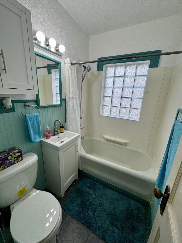 816 Garfield Street Holdrege, Nebraska 68949, 4 Bedrooms Bedrooms, ,2 BathroomsBathrooms,Residential,For Sale,816 Garfield Street,20251116