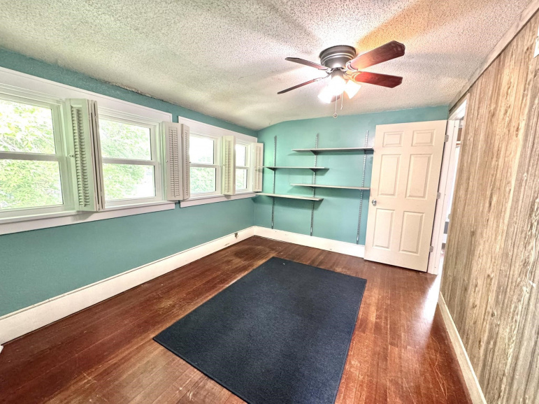 816 Garfield Street Holdrege, Nebraska 68949, 4 Bedrooms Bedrooms, ,2 BathroomsBathrooms,Residential,For Sale,816 Garfield Street,20251116