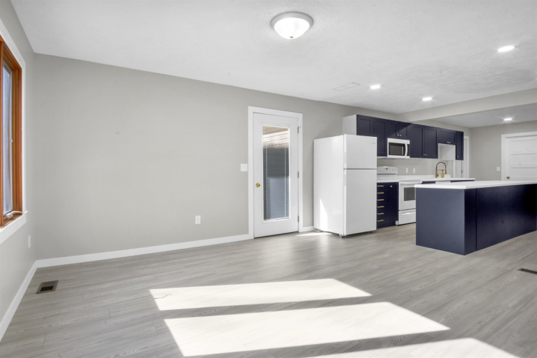 409 Silver Street Oxford, Nebraska 68967, 5 Bedrooms Bedrooms, ,2 BathroomsBathrooms,Residential,For Sale,409 Silver Street,20260206