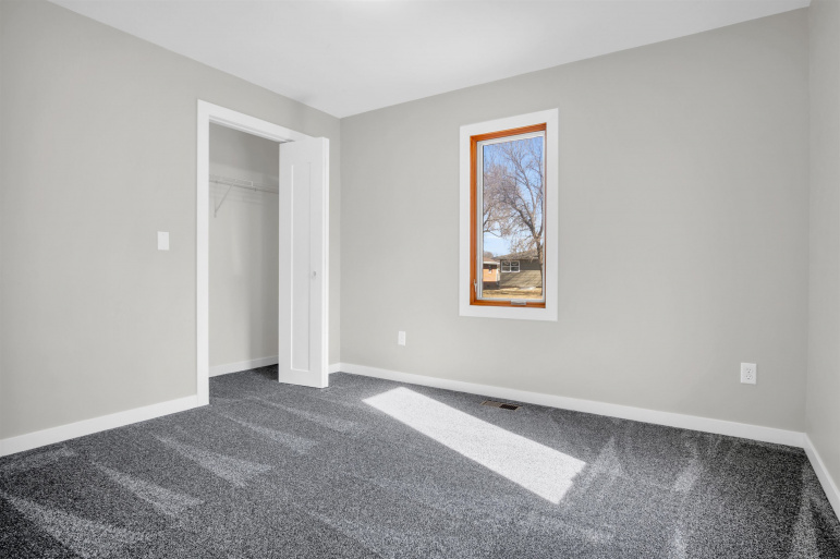 409 Silver Street Oxford, Nebraska 68967, 5 Bedrooms Bedrooms, ,2 BathroomsBathrooms,Residential,For Sale,409 Silver Street,20260206