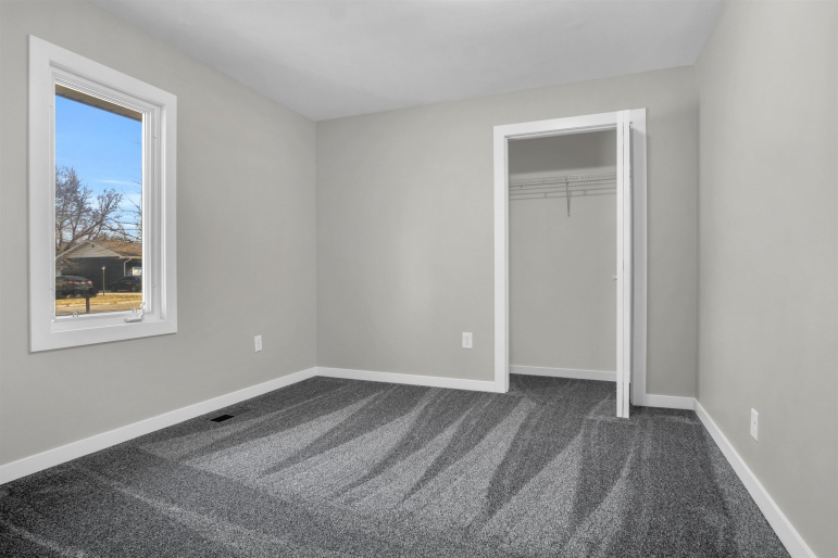 409 Silver Street Oxford, Nebraska 68967, 5 Bedrooms Bedrooms, ,2 BathroomsBathrooms,Residential,For Sale,409 Silver Street,20260206