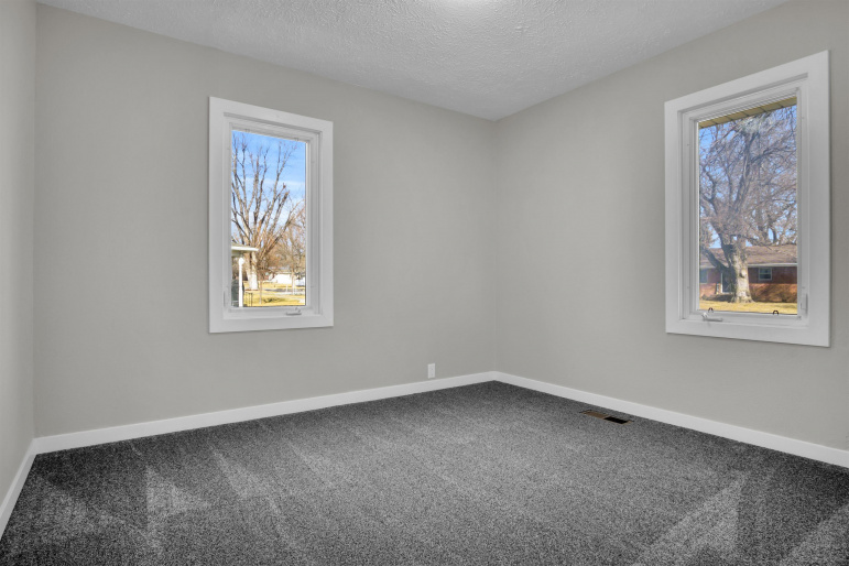 409 Silver Street Oxford, Nebraska 68967, 5 Bedrooms Bedrooms, ,2 BathroomsBathrooms,Residential,For Sale,409 Silver Street,20260206